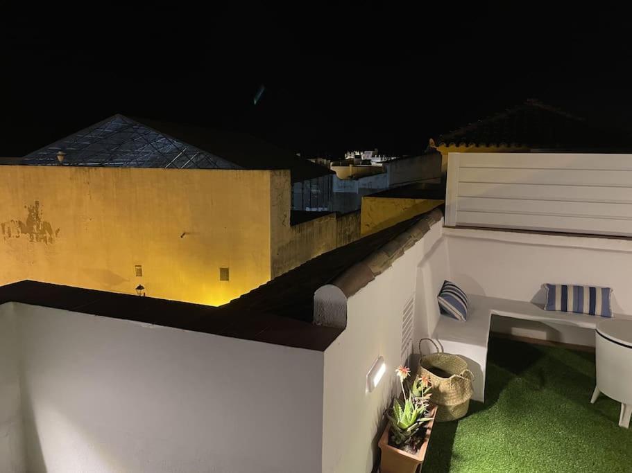 Casa Lola Conil, Azotea Al Mar Y Parking Solo Familias O Parejas Villa Conil De La Frontera Exteriör bild